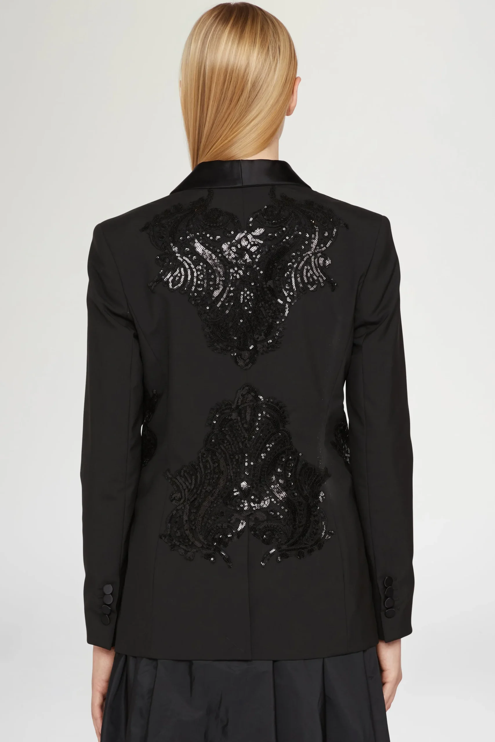 Giacca nera con paillettes