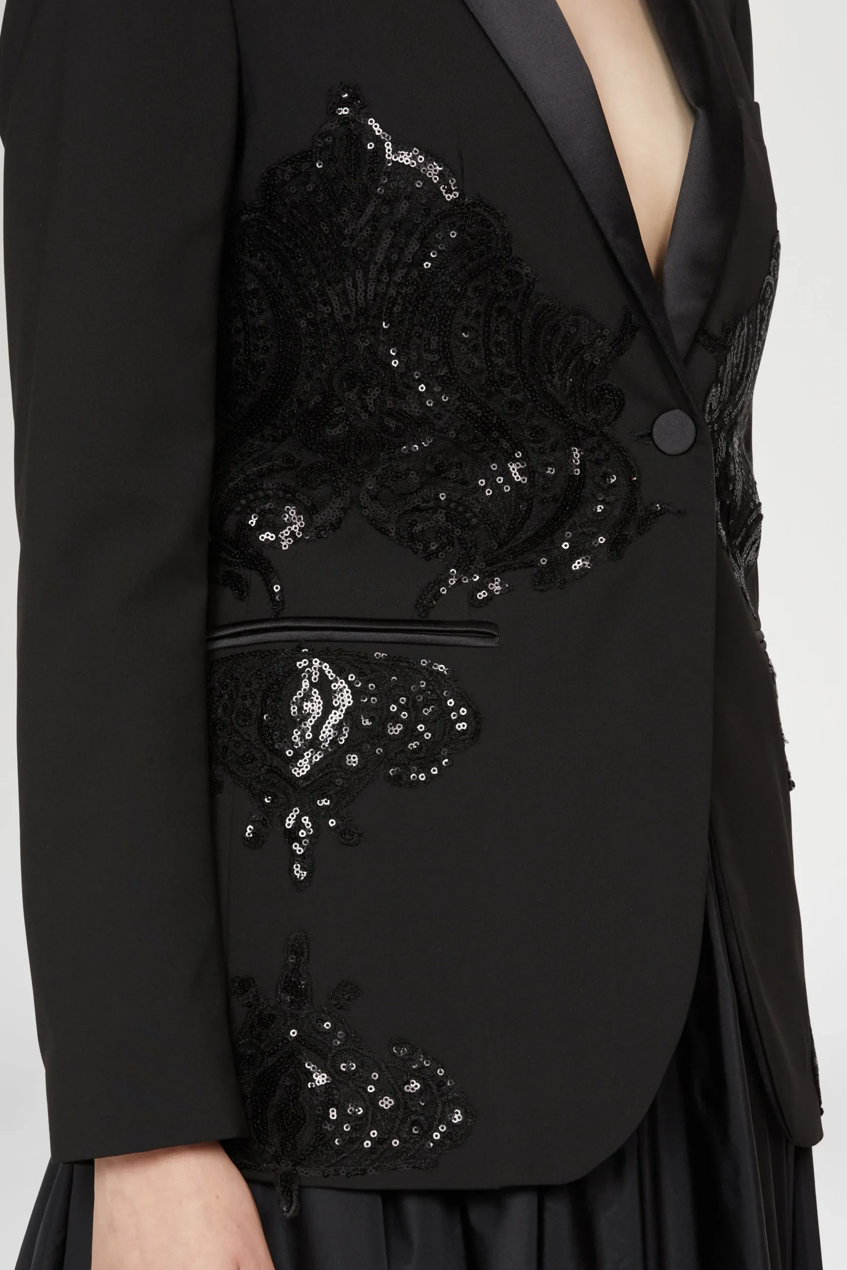 Giacca nera con paillettes