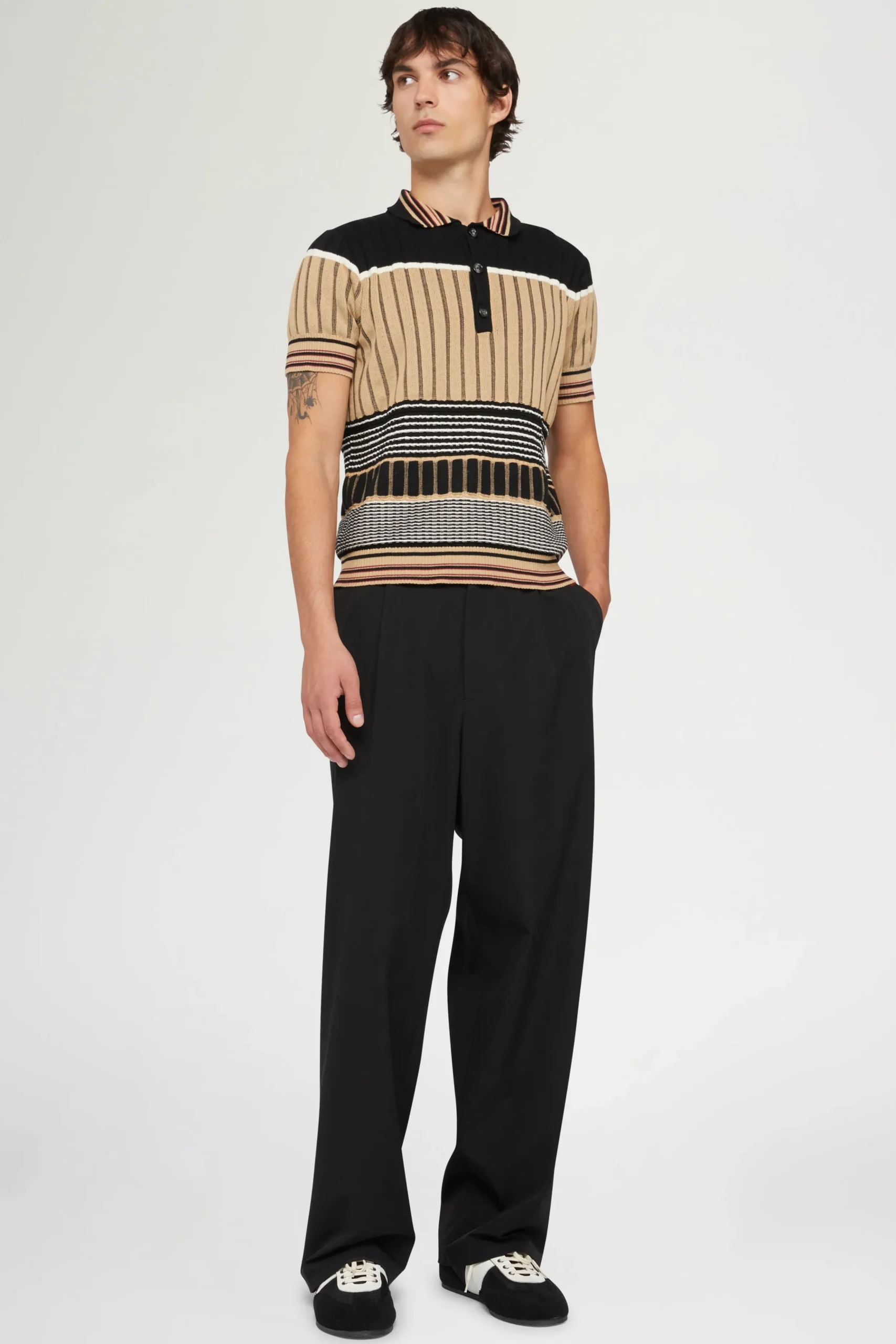 Polo in Maglia Beige & Nera