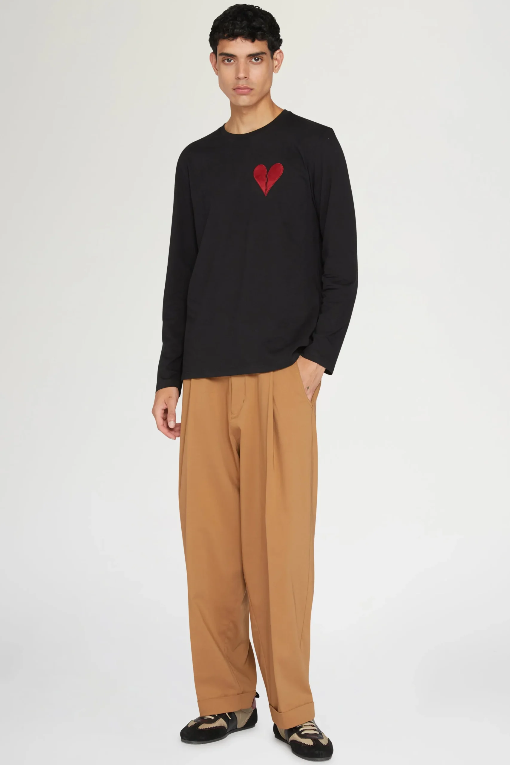 T-shirt Cuore Spezzato Lunga Nera